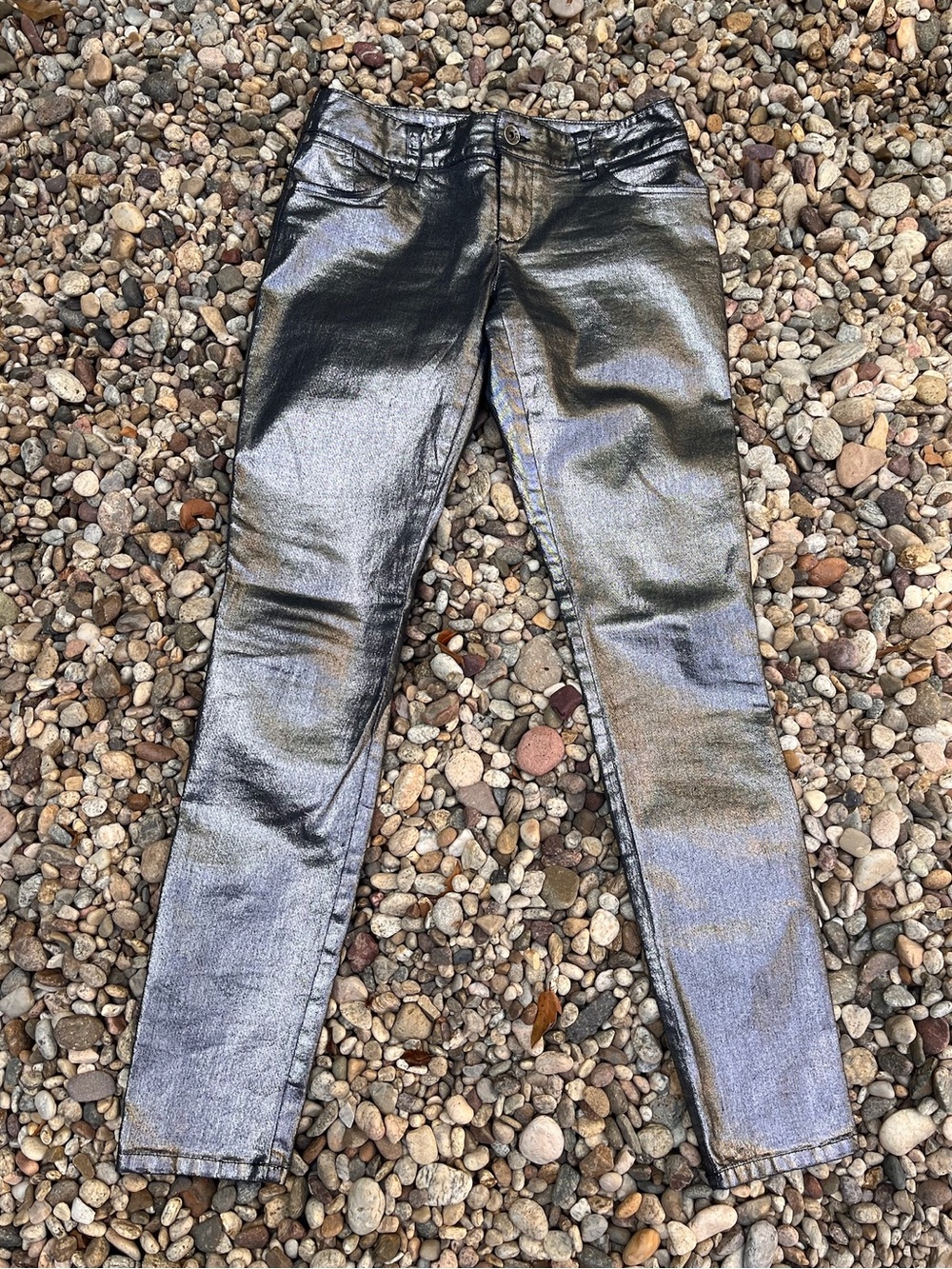 Alice + Olivia metallic jeans - Size 6